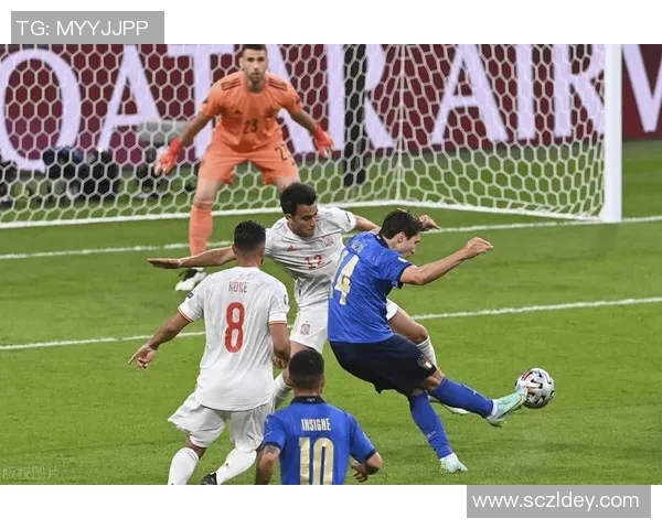 帅气足球星二代，家族风采超足